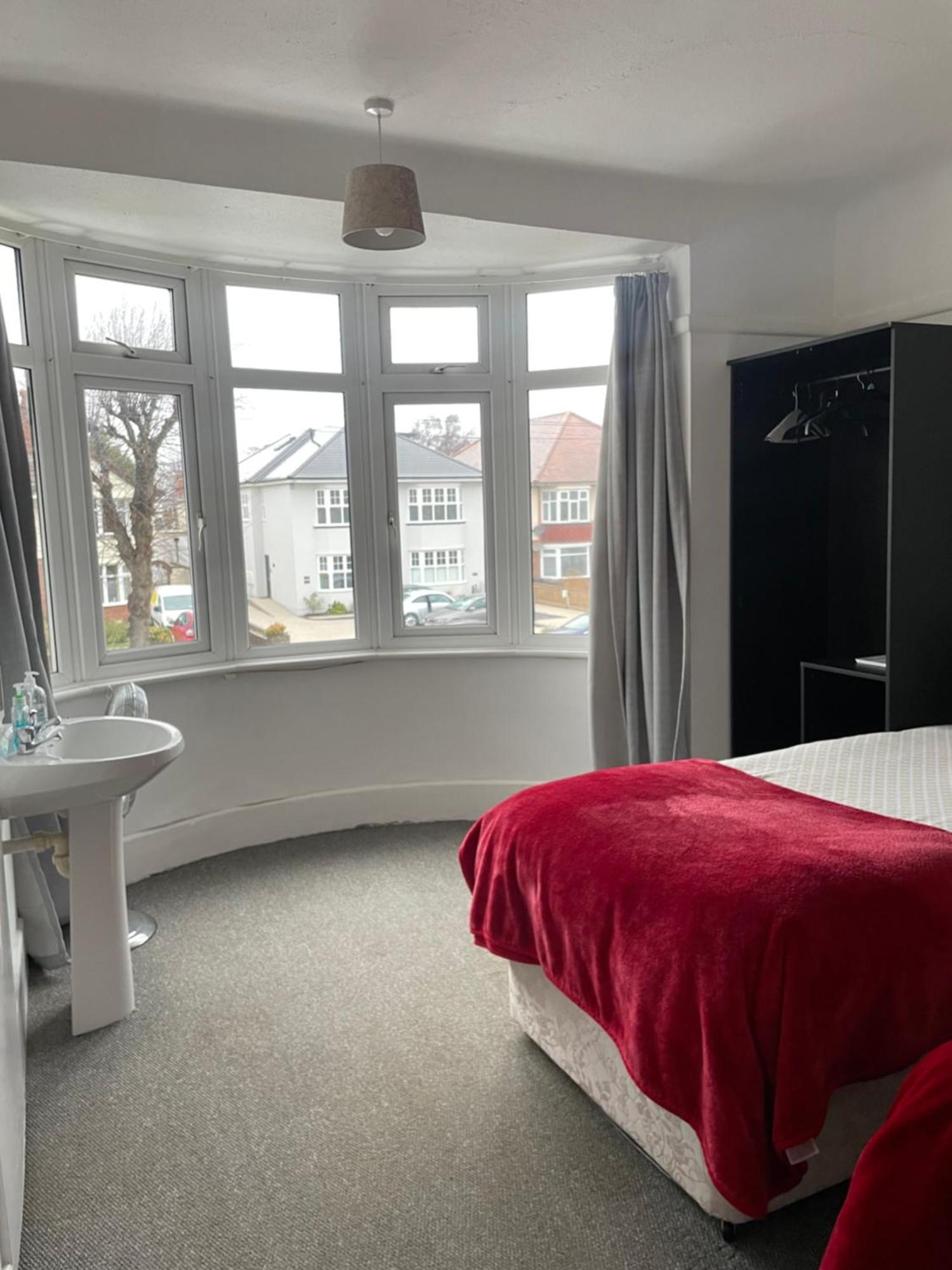 Amitie Guest House Bornemouth Extérieur photo