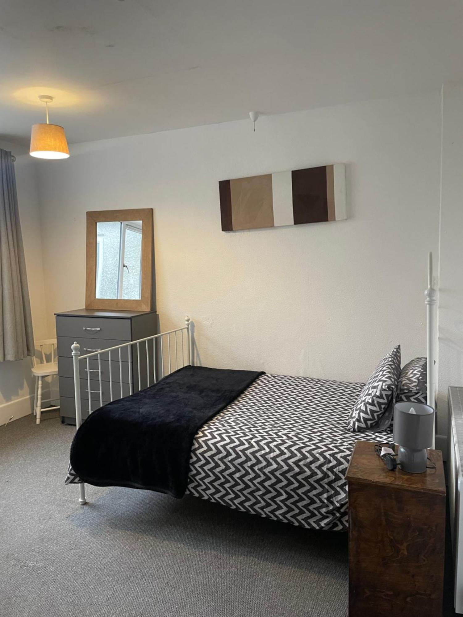 Amitie Guest House Bornemouth Extérieur photo